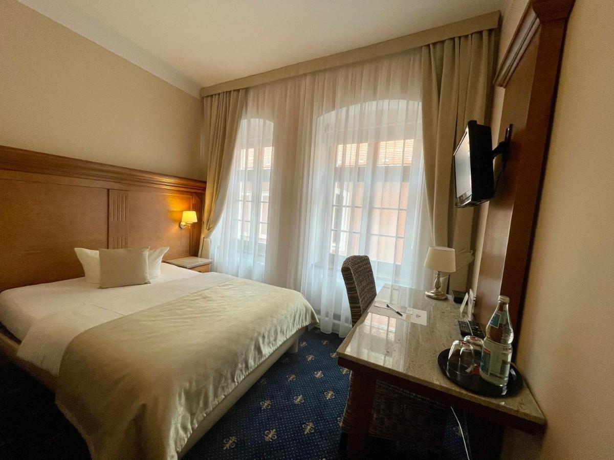 Hotel Italia ゲルリッツ エクステリア 写真