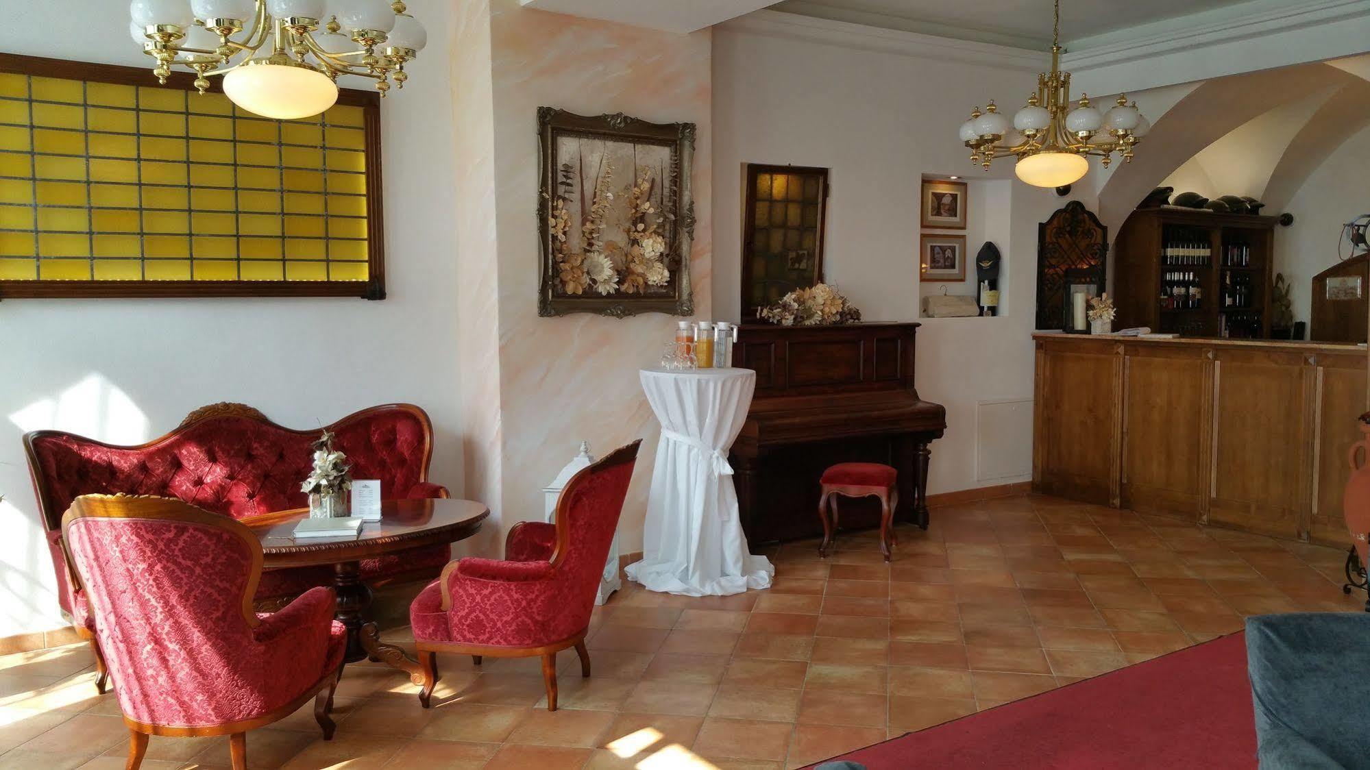 Hotel Italia ゲルリッツ エクステリア 写真